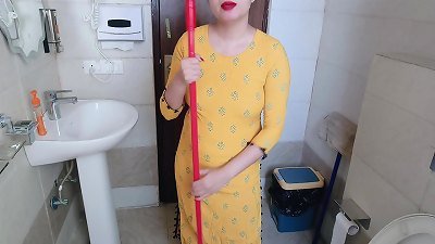 Even about Kamwali Bai, the person had put his arms on his nipples fresh Indian pornography video xxx